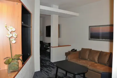 Photo 4 - Fairfield Inn & Suites by Marriott Ukiah - Mendocino County