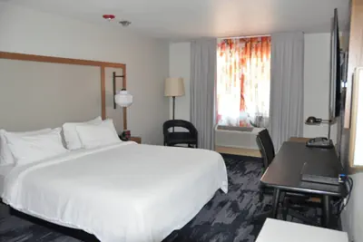 Photo 5 - Fairfield Inn & Suites by Marriott Ukiah - Mendocino County