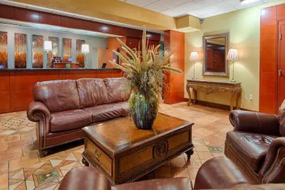 Photo 5 - Best Western Plus Sandusky Hotel & Suites