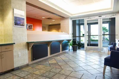 Photo 3 - Motel 6 Las Cruces, NM - Telshor