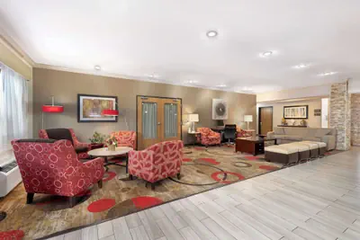 Photo 3 - Best Western Plus Eagleridge Inn & Suites