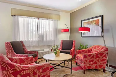 Photo 5 - Best Western Plus Eagleridge Inn & Suites