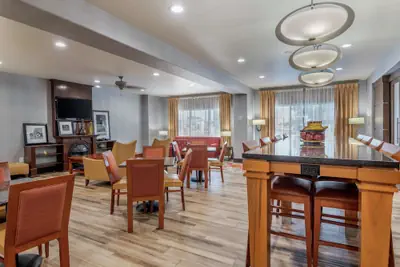 Photo 3 - Hampton Inn Brownwood