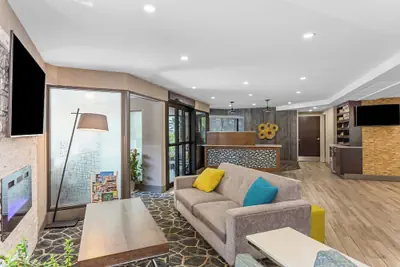 Photo 3 - Best Western West Lebanon-Hanover Hotel