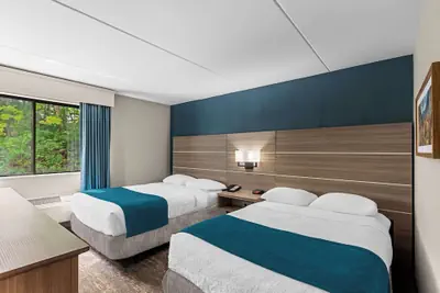 Photo 2 - Best Western West Lebanon-Hanover Hotel