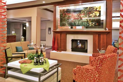 Photo 4 - Hilton Garden Inn Chicago/Midway Airport
