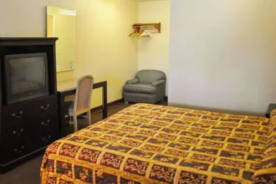 Photo 2 - California Suites Motel