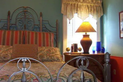 Photo 3 - Hidden Garden Cottages & Suites