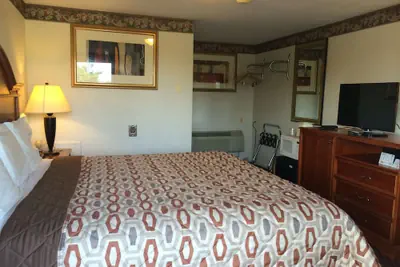 Photo 3 - Americas Best Value Inn Palmyra Hershey