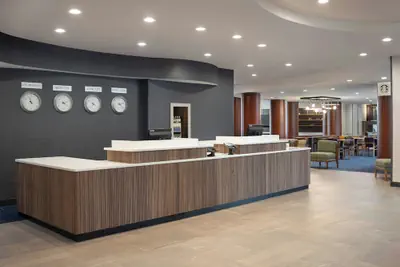 Photo 3 - Courtyard by Marriott Boston-South Boston