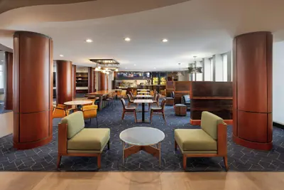 Photo 5 - Courtyard by Marriott Boston-South Boston