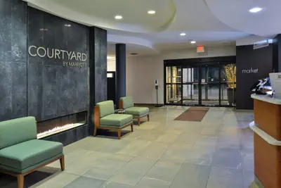 Photo 4 - Courtyard by Marriott Harrisburg Hershey