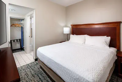 Photo 5 - Homewood Suites by Hilton Jacksonville-South/St. Johns Ctr.