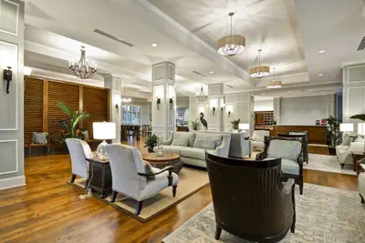 Photo 4 - Hampton Inn & Suites Charleston Airport