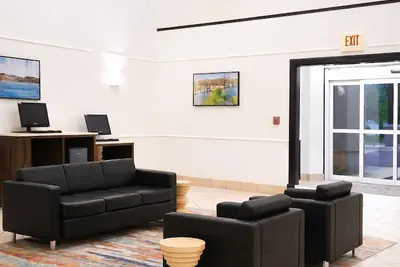 Photo 5 - La Quinta Inn & Suites by Wyndham Kerrville