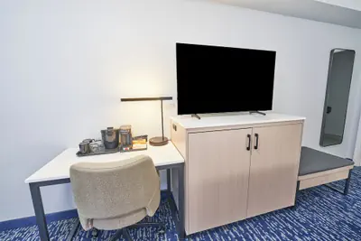 Photo 3 - All Seasons Inn and Suites