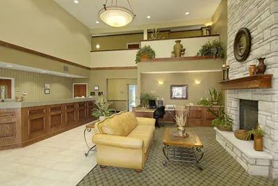Photo 2 - Super 8 by Wyndham Topeka at Forbes Landing
