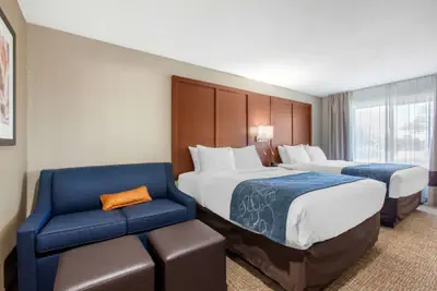 Photo 2 - Comfort Inn & Suites Pinetop Show Low
