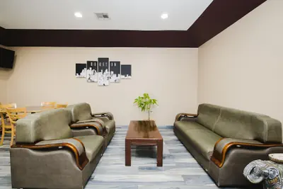 Photo 2 - Sapphire Inn & Suites