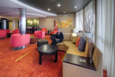 Photo 3 - Courtyard by Marriott Medford Airport
