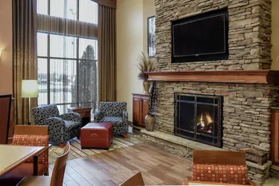 Photo 4 - Hampton Inn & Suites Youngstown-Canfield
