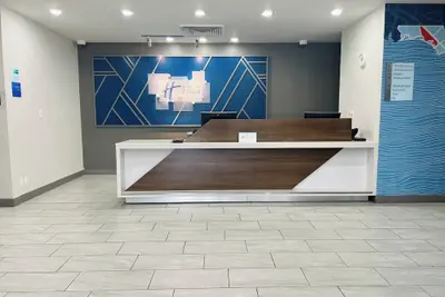 Photo 3 - Holiday Inn Express & Suites Sebring by IHG