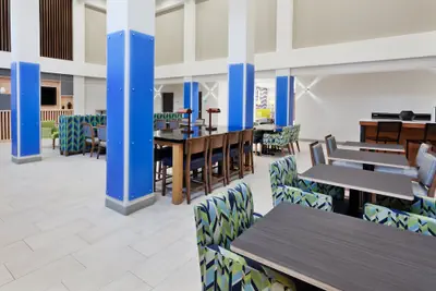 Photo 3 - Holiday Inn Express Hotel & Suites Montgomery E - Eastchase by IHG