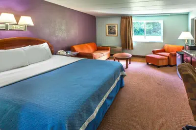 Photo 5 - Days Inn by Wyndham Portage/Indiana Dunes National Park
