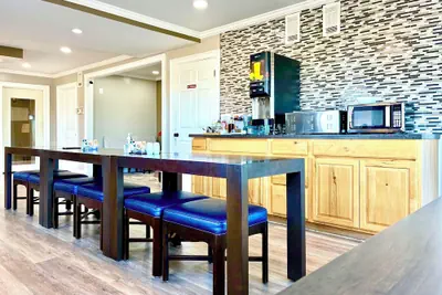 Photo 4 - Americas Best Value Inn Suites & Studios Blytheville by Sonesta