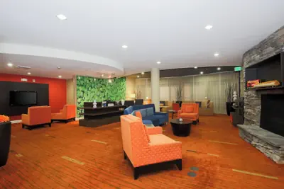 Photo 5 - Courtyard by Marriott Chico