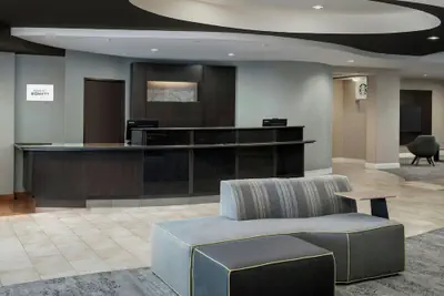 Photo 4 - Courtyard by Marriott Chico