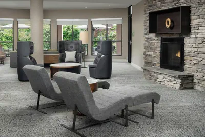 Photo 4 - Courtyard by Marriott Chico