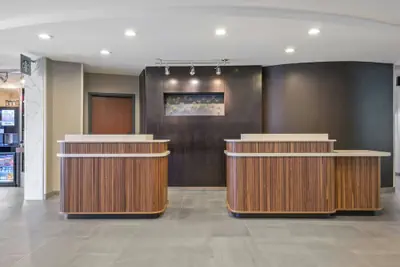 Photo 5 - Courtyard by Marriott Missoula
