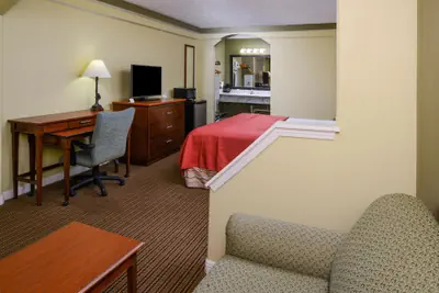 Photo 4 - Americas Best Value Inn & Suites Waller Prairie View