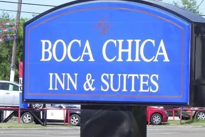 Photo 2 - Boca Chica Inn & Suites Brownsville