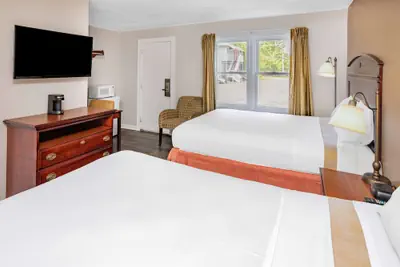 Photo 5 - Travelodge by Wyndham Great Barrington Berkshires