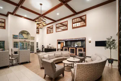 Photo 3 - Best Western Premier Bridgewood Resort Hotel