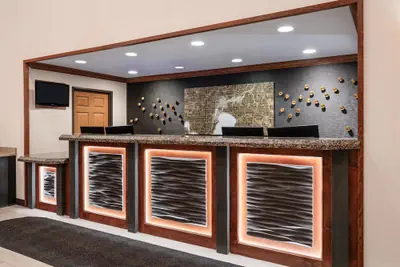 Photo 5 - Best Western Premier Bridgewood Resort Hotel