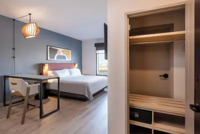 Photo 4 - Atwell Suites Panama City Beach Southeast by IHG