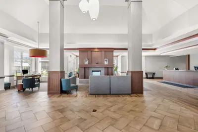 Photo 4 - Hilton Garden Inn Seattle North/Everett