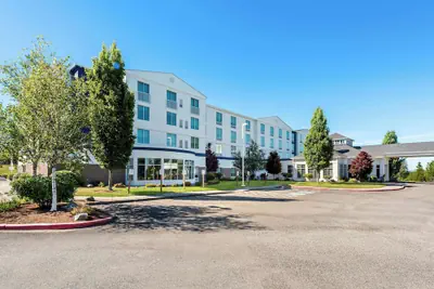 Photo 2 - Hilton Garden Inn Seattle North/Everett