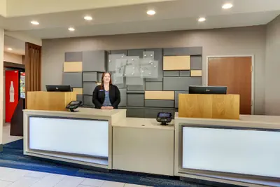 Photo 3 - Holiday Inn Express & Suites Lake Worth by IHG