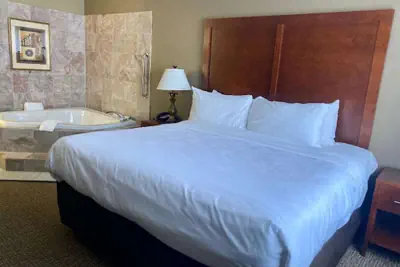 Photo 2 - Best Western Emporia Inn