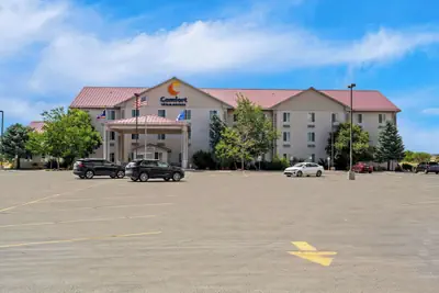 Photo 2 - Comfort Inn & Suites Riverton
