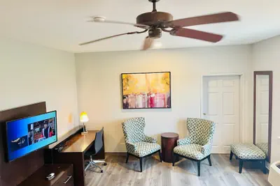Photo 3 - Americas Best Value Inn La Porte