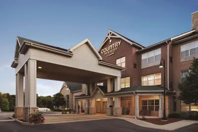 Photo 2 - Country Inn & Suites by Radisson, Madison Southwest, WI