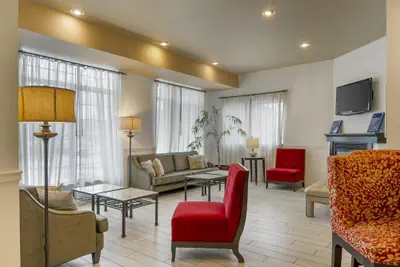 Photo 4 - Best Western Plus Vineyard Inn & Suites