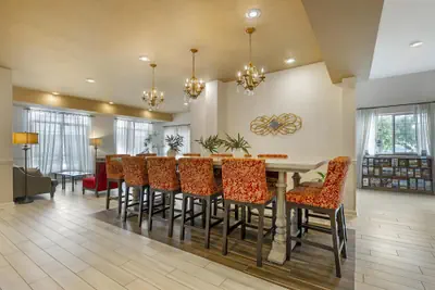Photo 5 - Best Western Plus Vineyard Inn & Suites