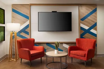 Photo 3 - Hilton Garden Inn Boston-Burlington