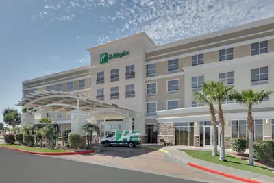 Photo 2 - Holiday Inn Yuma by IHG